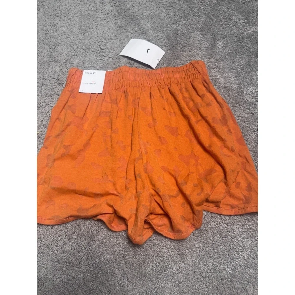 NEW Nike Youth Girls Dri Fit XL Orange Training Shorts Loose Fit